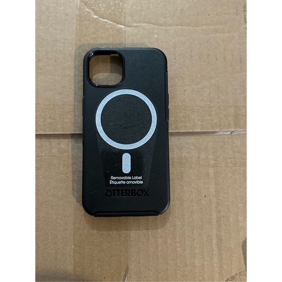 iPhone 13 case - Picture 1 of 1